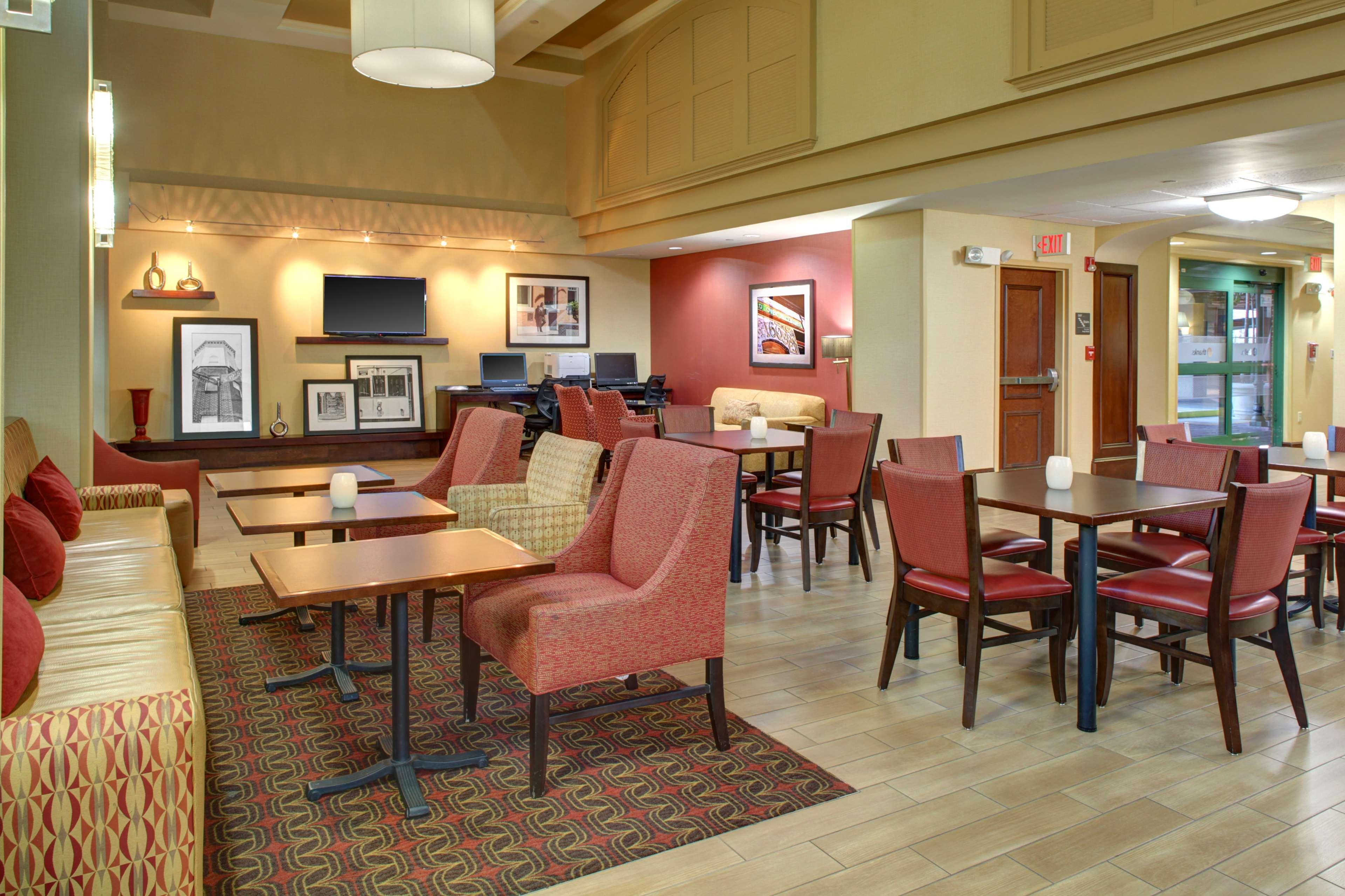 Hampton Inn & Suites Tampa Ybor City Downtown Eksteriør bilde