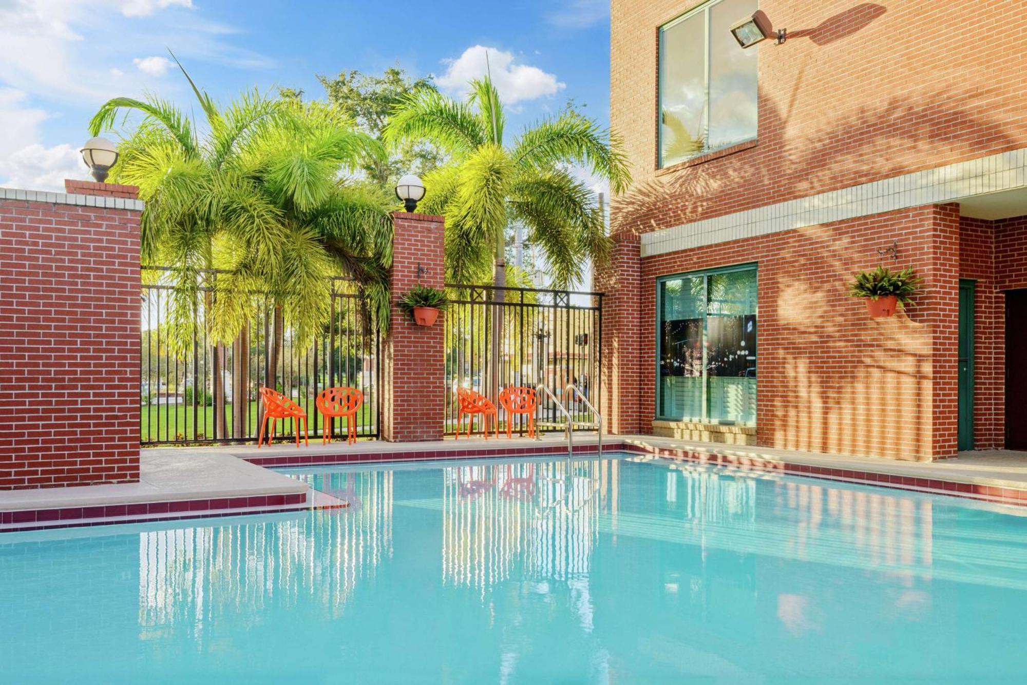 Hampton Inn & Suites Tampa Ybor City Downtown Eksteriør bilde
